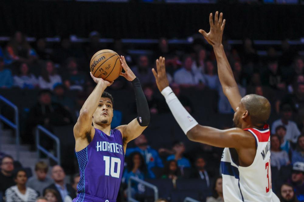 西媒：阿劳霍新合同解约金降至6500万欧 续约不一定会长期留队